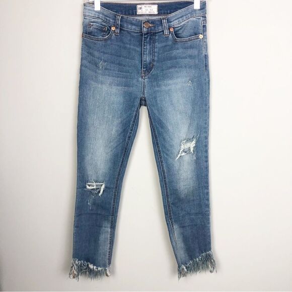 FREE PEOPLE | Distressed Skinny Jeans Mid-Rise Raw Edge Hem Women’s Size 26 (2) - Picture 1 of 8